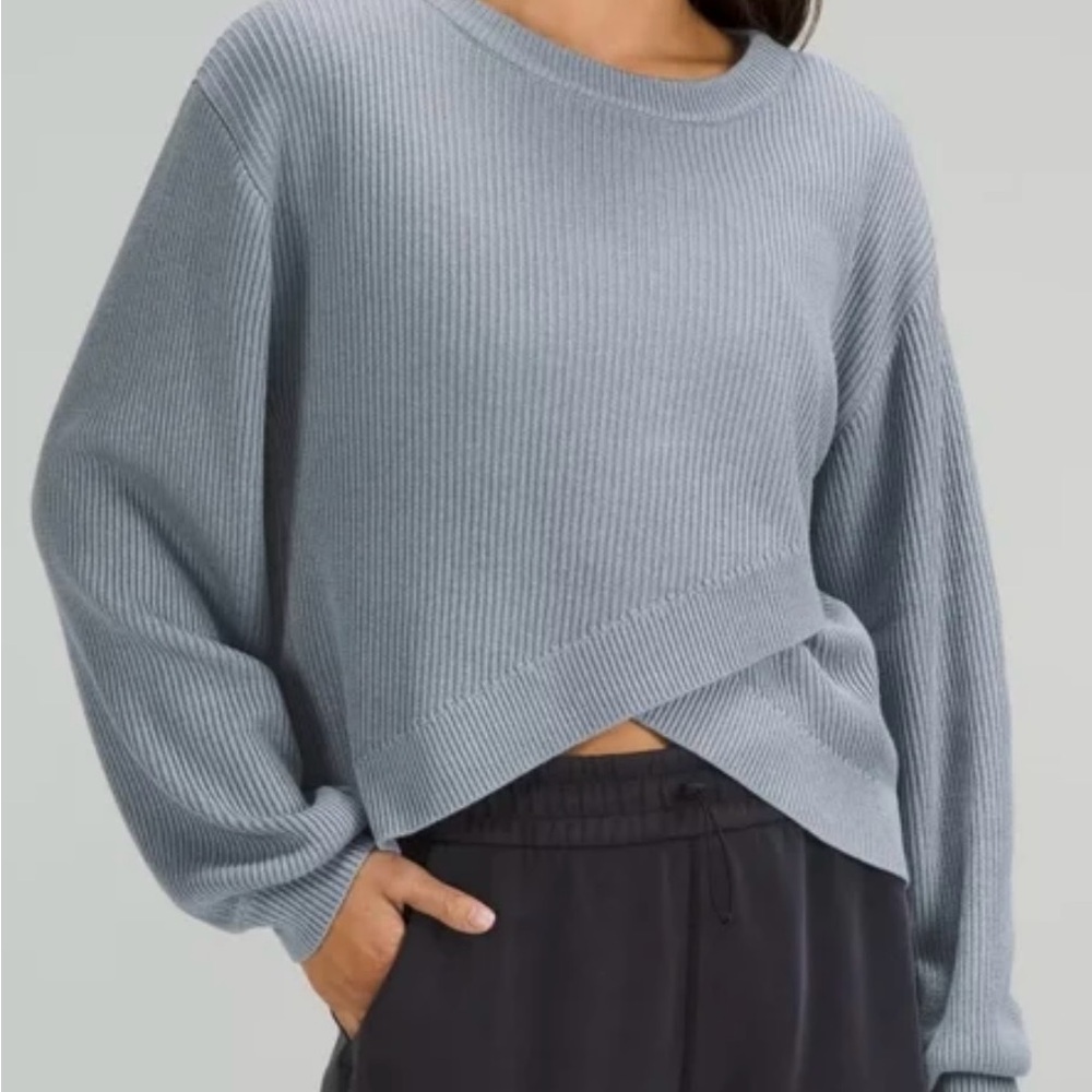🍋 Lululemon Reversible Crossover Sweater